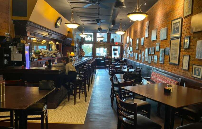 dempseys irish pub