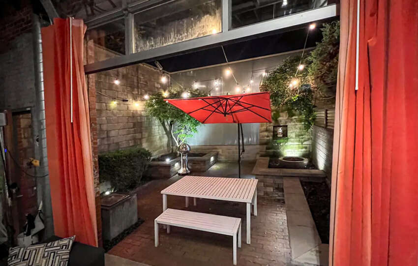 patio at 140 punta alley