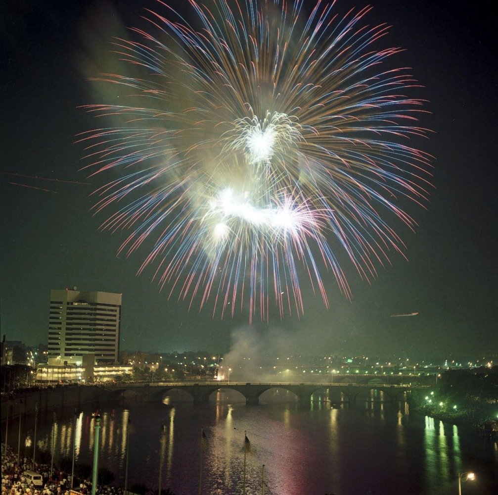 fireworks over scioto river