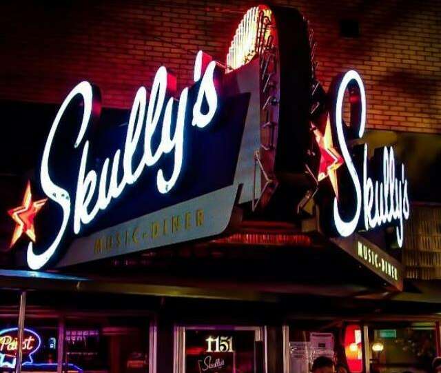 Skully's Music Diner marquee